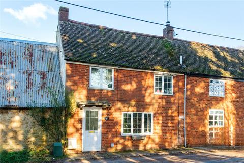 2 bedroom terraced house for sale, Little Tingewick, Buckingham, Buckinghamshire, MK18