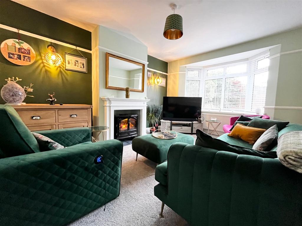 Eden Grove, Paignton TQ3 3 bed semidetached bungalow for sale £280,000