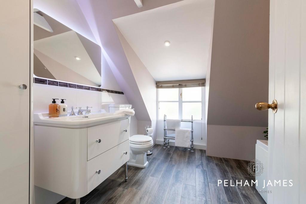 Bathroom, The Cottage, Thurlby