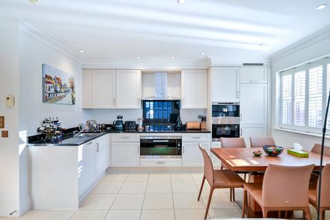 12 Chalmers Way, Twickenham, TW1 1QG