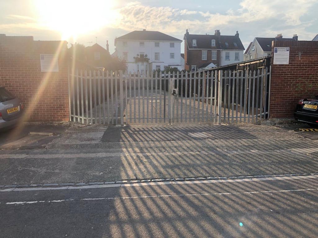 P201555 PHOTO 6  Exmouth Road Garages Southsea A