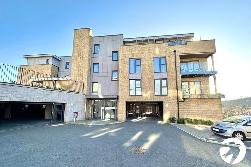 Castle Hill Drive, Castle Hill, Ebbsfleet Valley, DA10 1
