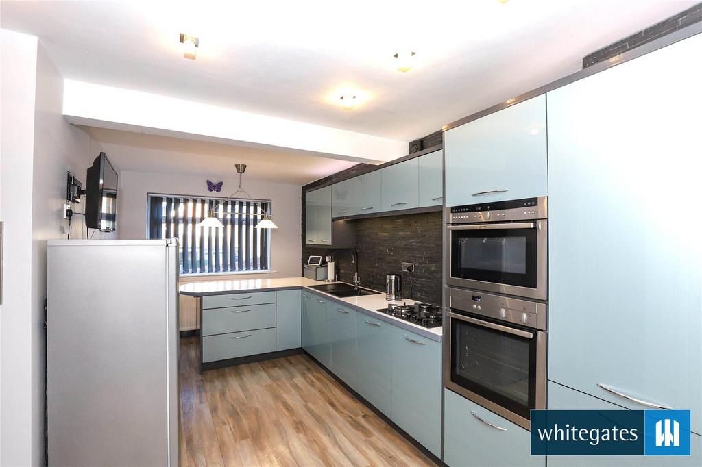 Dale Road, Dronfield, Derbyshire, S18 4 bed detached house for sale £