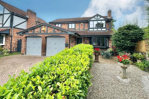 4 bedroom detached house for sale, Marchbank Drive, Cheadle