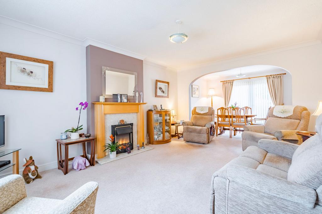 Bluebell Close, Watton, IP25 3 bed chalet for sale £240,000