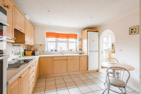 1 Bluebell Close, Watton, Thetford, IP25 6HG