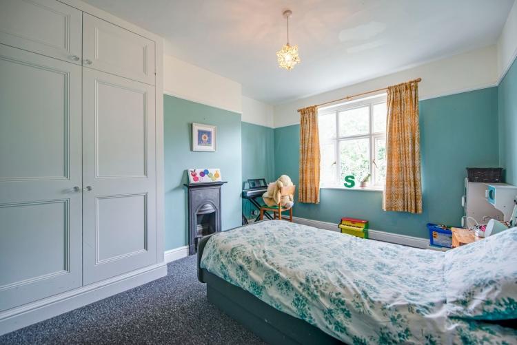 17 Minehead Road-16
