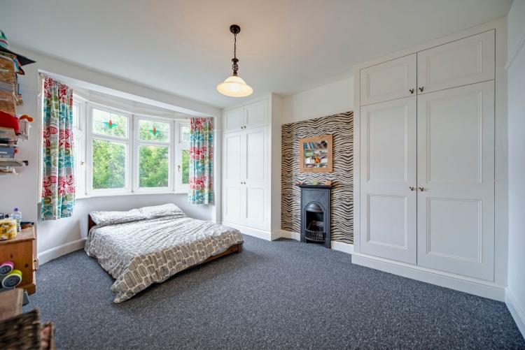 17 Minehead Road-19