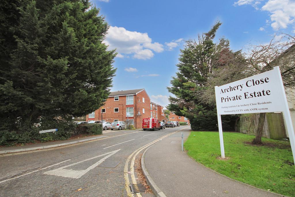 Archery Close, Harrow, Middlesex HA3 2 bed flat for sale £235,000