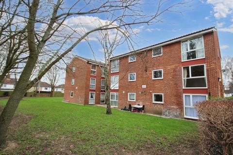 57 Archery Close, Harrow, HA3 7RU