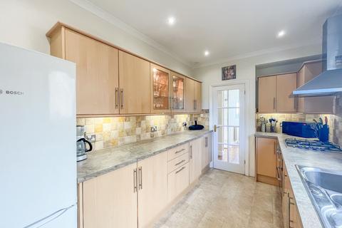 3 bedroom detached house for sale, Stelvio Park Drive, Newport, NP20