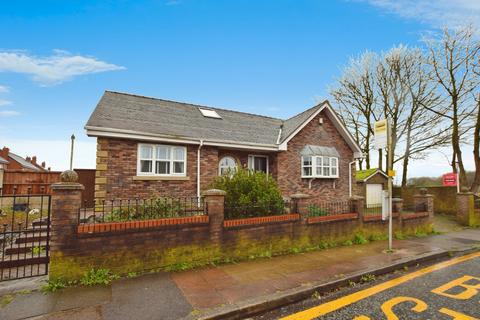 3 bedroom detached bungalow for sale, Holly Road, Aspull, WN2