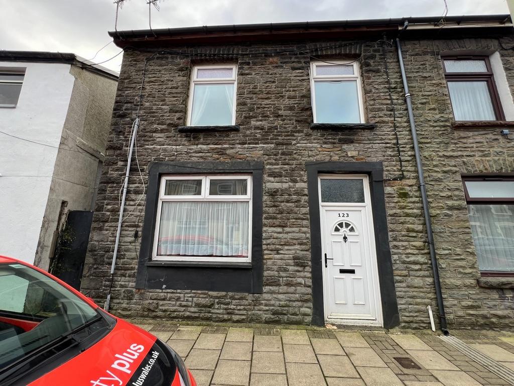 Trehafod Road Pontypridd Pontypridd 4 bed semidetached house for