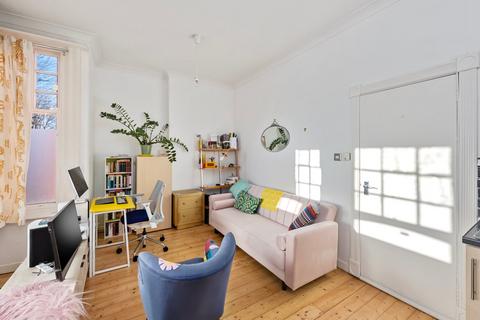 1 bedroom flat for sale, Davigdor Road, Hove, East Sussex, BN3