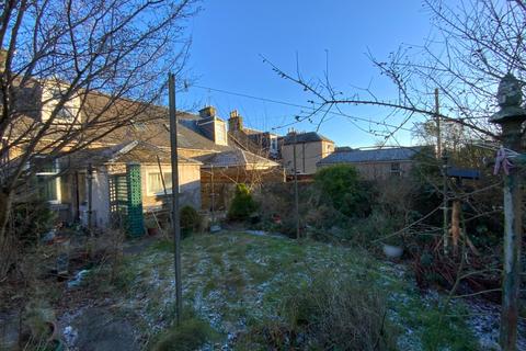 3 bedroom semi-detached house for sale - Novar Crescent, Kirkcaldy, KY1