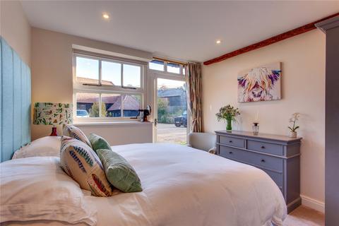 The Old Dairy Harpsden Bottom, Harpsden, Henley-on-thames, RG9 4HY