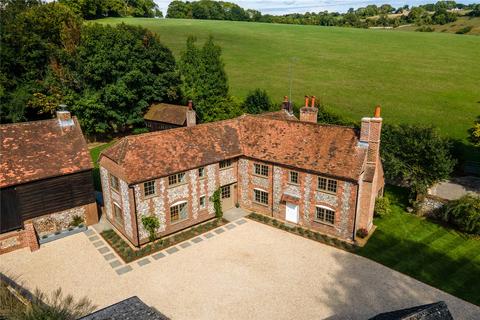4 bedroom detached house to rent, Nettlebed, Henley-on-Thames RG9