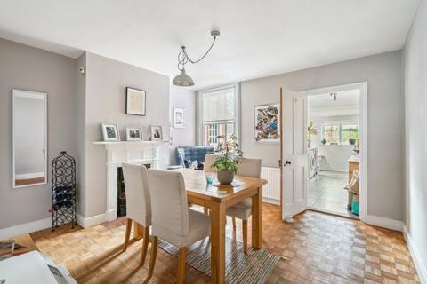 25 Berwick Road, Marlow, SL7 3AR