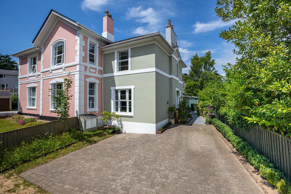 Forde Park, Newton Abbot, TQ12 2 bed semidetached house for sale £