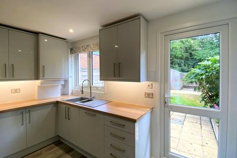 3 bedroom end of terrace house to rent, The Croft, Marlow SL7