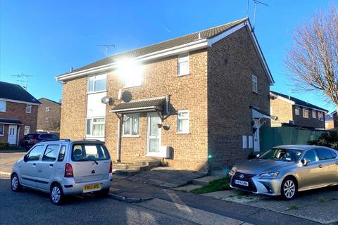 1 bedroom end of terrace house to rent, Southend on Sea SS2