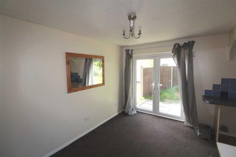 1 bedroom end of terrace house to rent, Southend on Sea SS2