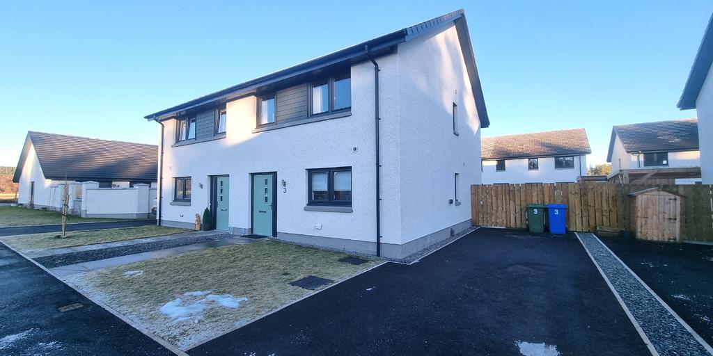 Pinefield, Carrbridge *REDUCED PRICE* 3 bed semidetached house for sale £265,000