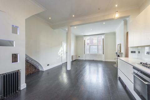 3 bedroom flat for sale, Belsize Road, South Hampstead, London