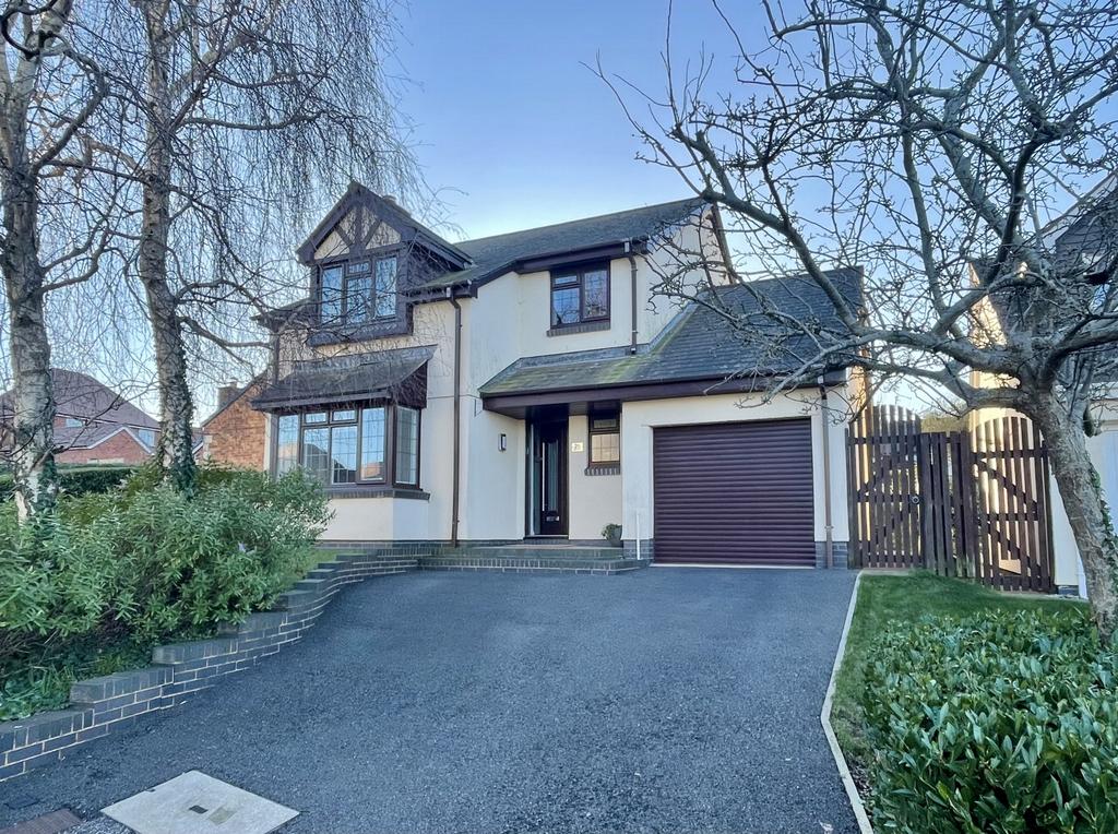 Steeple Drive, Alphington, EX2 4 bed detached house for sale £580,000