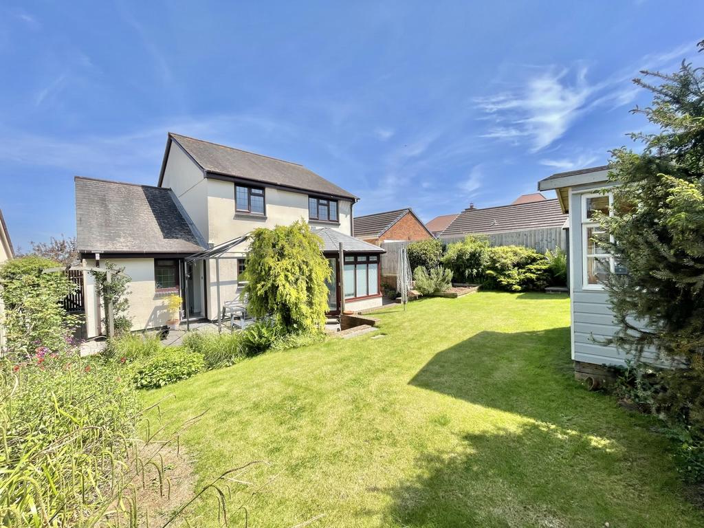Steeple Drive, Alphington, EX2 4 bed detached house for sale £550,000
