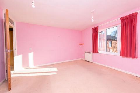 1 bedroom apartment for sale - Church Road East, Farnborough, GU14