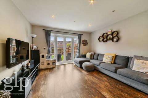 13 Daly Drive, Bromley, BR1 2FF