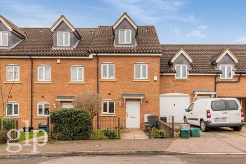 13 Daly Drive, Bromley, BR1 2FF