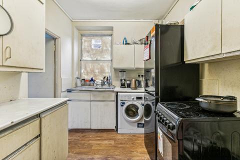 1 bedroom flat for sale, William Bonney Estate, London