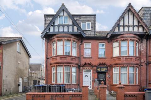 5 bedroom serviced apartment for sale - Holmfield Road, Blackpool, Lancashire