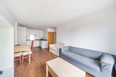 2 bedroom apartment for sale, Station View, Guildford, Surrey, GU1
