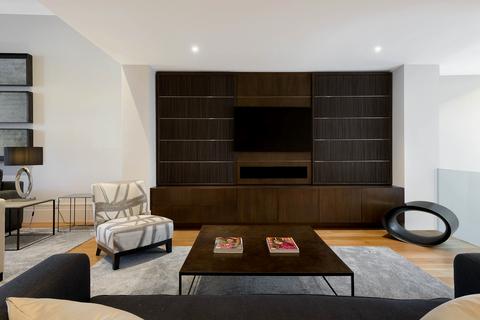 4 bedroom apartment to rent, Chesam Street , Belgravia, London SW1X