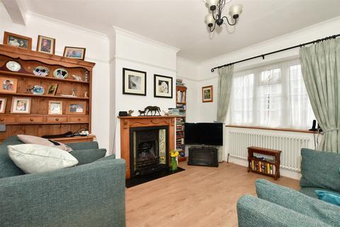 3 bedroom terraced house for sale, Hemnall Street, Epping, Essex