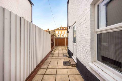 103 Keogh Road, London, E15 4NS