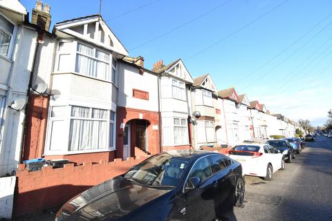 3 bedroom terraced house for sale, Winchester Road, London, N9