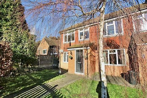 3 bedroom end of terrace house for sale, Fig Tree Walk, The Street, Eythorne, Dover