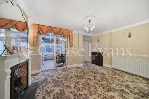 3 bedroom terraced house for sale, Daniel Bolt Close, Poplar E14