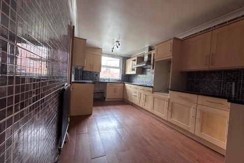 6 bedroom house for sale, Parkway, Erith DA18