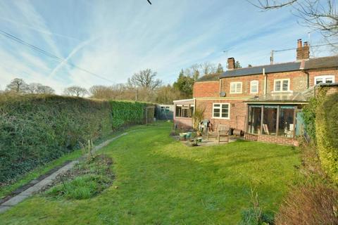 3 bedroom end of terrace house for sale - Lanchards, Shillingstone, Dorset, DT11 0QT