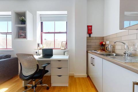 Studio to rent, Apt 1, Crown Residence, 81-89 George Street LS1