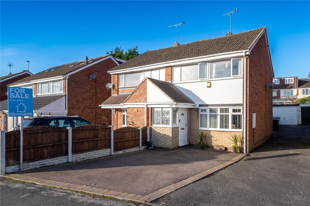 Sharon Way, Hednesford, Cannock, Staffordshire, WS12 3 bed semi