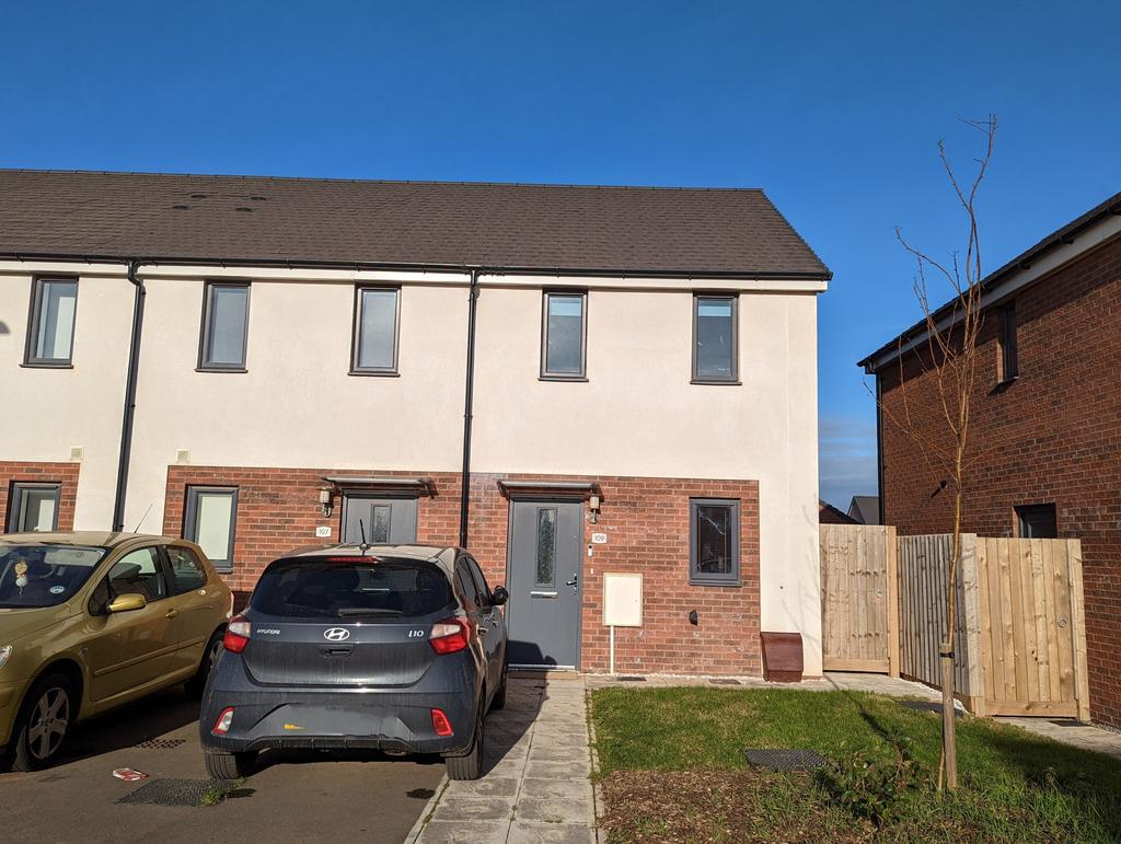 Tithebarn, Exeter EX1 2 bed end of terrace house for sale £240,000