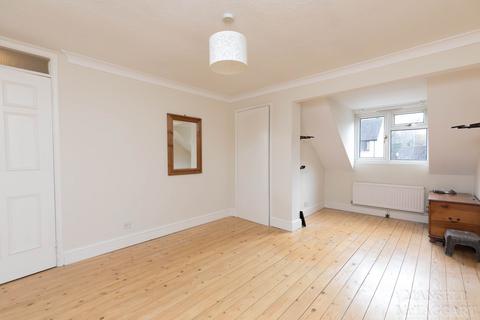 3 Wilberforce Close, Crawley, RH11 9TD