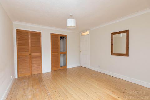 3 Wilberforce Close, Crawley, RH11 9TD