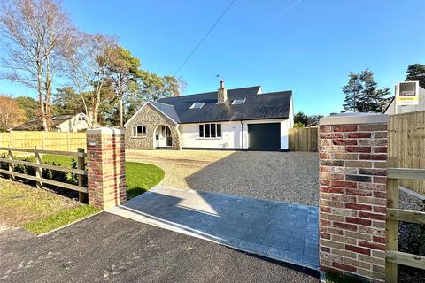 4 bedroom bungalow for sale, Bushmead Drive, Ashley Heath, Ringwood, BH24